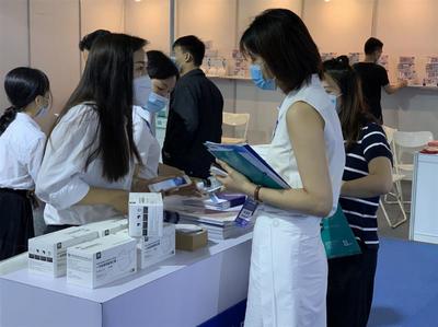 廣州國際防疫物資博覽會盛大開幕，湖南朗盾科技攜手晟海新材料共推產業革新